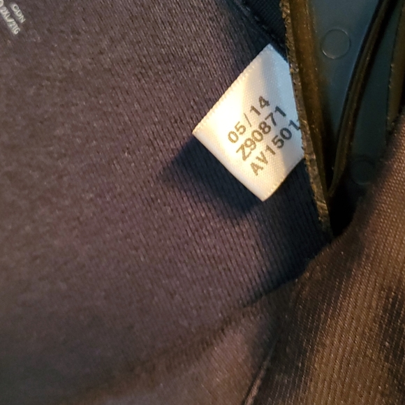 Reebok Grey Black/ Red sports coat - Picture 10 of 11